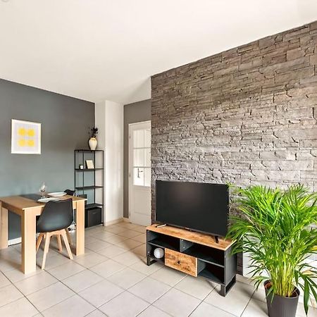 T2 Paisible Vaise, Avec Parking Metro Direct Bellecour Apartamento Lyon Exterior foto