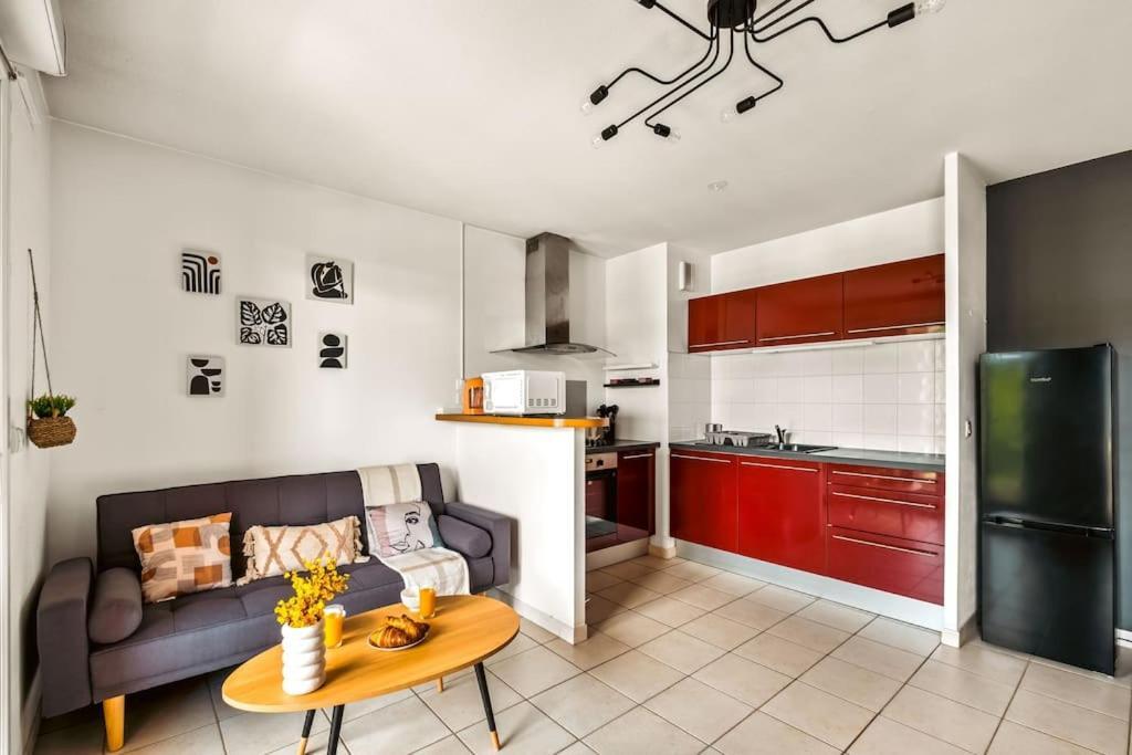 T2 Paisible Vaise, Avec Parking Metro Direct Bellecour Apartamento Lyon Exterior foto